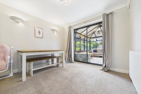 3 bedroom Detached house for sale in The Bridles, Goxhill, North Lincolnshire, DN19