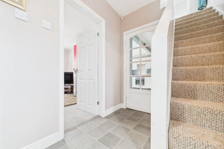 3 bedroom Semi-detached house for sale in Grange Avenue, Barton-upon-Humber, North Lincolnshire, DN18