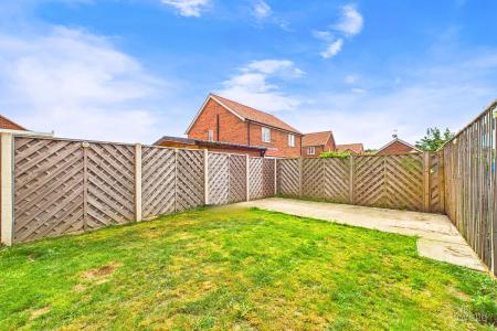 3 bedroom Semi-detached house for sale in West Street, Winterton, North Lincolnshire, DN15