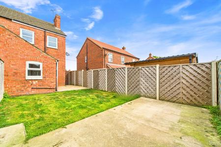 3 bedroom Semi-detached house for sale in West Street, Winterton, North Lincolnshire, DN15