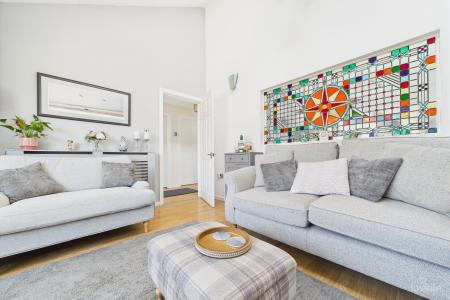 2 bedroom Detached bungalow for sale in High Street, Wootton, North Lincolnshire, DN39