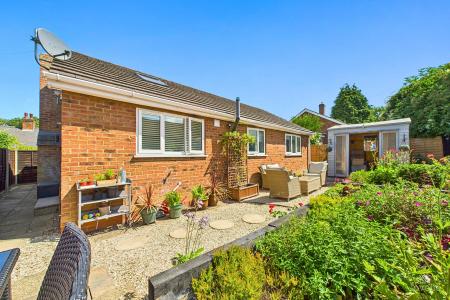 2 bedroom Detached bungalow for sale in High Street, Wootton, North Lincolnshire, DN39