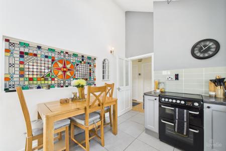 2 bedroom Detached bungalow for sale in High Street, Wootton, North Lincolnshire, DN39