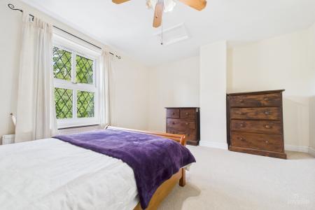 2 bedroom Terraced House for sale in Lords Lane, Barrow-upon-Humber, North Lincolnshire, DN19