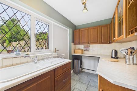 2 bedroom Terraced House for sale in Lords Lane, Barrow-upon-Humber, North Lincolnshire, DN19