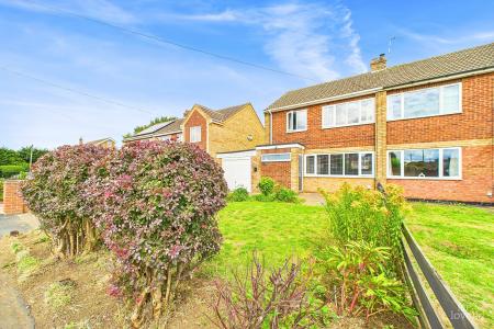3 bedroom Semi-detached house for sale in Wesley Close, Winterton, North Lincolnshire, DN15