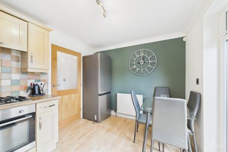 2 bedroom Semi-detached house for sale in Saddle Close, Goxhill, North Lincolnshire, DN19