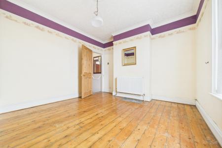 3 bedroom Semi-detached house for sale in Westfield Road, Barton-upon-Humber, North Lincolnshire, DN18