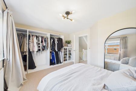 3 bedroom Semi-detached house for sale in Canberra View, Barton-upon-Humber, North Lincolnshire, DN18