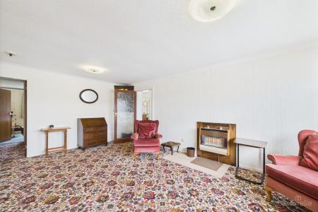 3 bedroom Detached bungalow for sale in Cornhill Drive, Barton-upon-Humber, North Lincolnshire, DN18