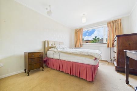 3 bedroom Detached bungalow for sale in Cornhill Drive, Barton-upon-Humber, North Lincolnshire, DN18