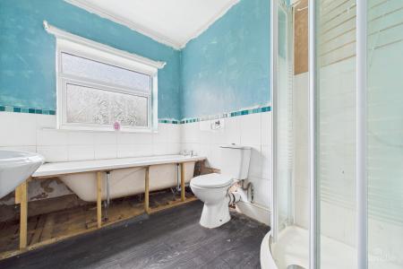 3 bedroom Semi-detached house for sale in Sluice Road, South Ferriby, North Lincolnshire, DN18