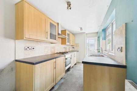 3 bedroom Semi-detached house for sale in Sluice Road, South Ferriby, North Lincolnshire, DN18