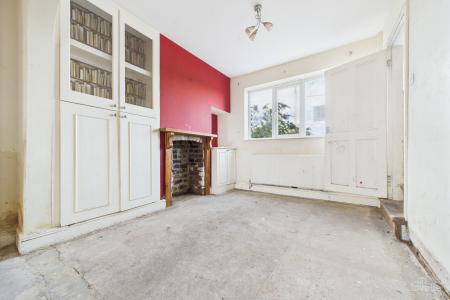 3 bedroom Semi-detached house for sale in Sluice Road, South Ferriby, North Lincolnshire, DN18