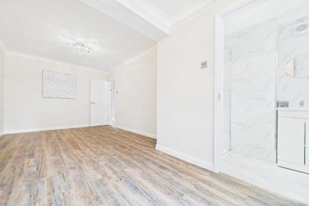 2 bedroom Semi-detached bungalow for sale in Pasture Road, Barton-upon-Humber, North Lincolnshire, DN18