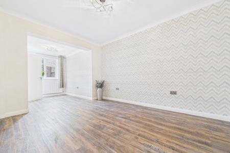 2 bedroom Semi-detached bungalow for sale in Pasture Road, Barton-upon-Humber, North Lincolnshire, DN18