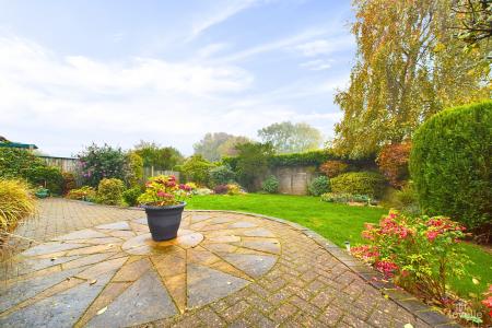 5 bedroom Detached house for sale in Ferry Road East, Barrow-upon-Humber, North Lincolnshire, DN19