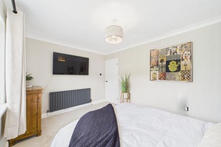 3 bedroom Detached bungalow for sale in Bradwell Close, Barton-upon-Humber, North Lincolnshire, DN18