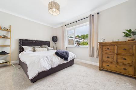 3 bedroom Detached bungalow for sale in Bradwell Close, Barton-upon-Humber, North Lincolnshire, DN18