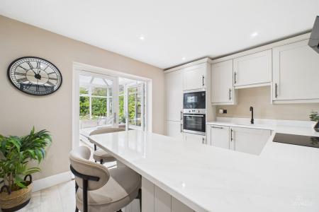 3 bedroom Detached bungalow for sale in Bradwell Close, Barton-upon-Humber, North Lincolnshire, DN18