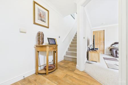 4 bedroom Semi-detached house for sale in Canberra View, Barton-upon-Humber, North Lincolnshire, DN18