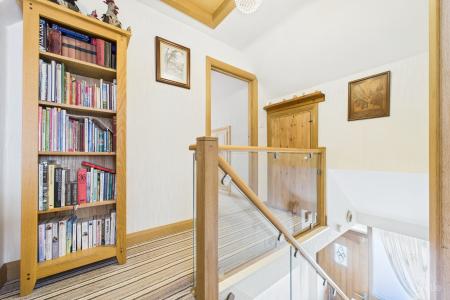 3 bedroom Detached bungalow for sale in Station Road, Ulceby, North Lincolnshire, DN39