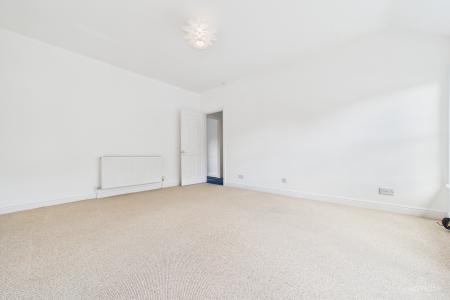 2 bedroom End of terrace house for sale in Chapel Street, Goxhill, North Lincolnshire, DN19