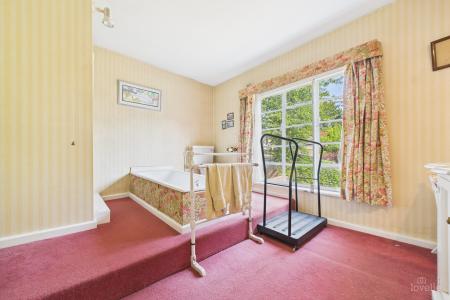 2 bedroom End of terrace house for sale in Whitecross Street, Barton-upon-Humber, North Lincolnshire, DN18