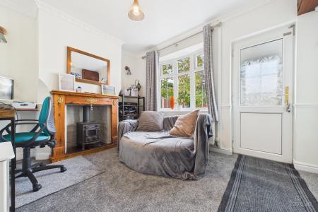 2 bedroom End of terrace house for sale in Pasture Road, Barton-upon-Humber, North Lincolnshire, DN18