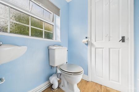 2 bedroom End of terrace house for sale in Pasture Road, Barton-upon-Humber, North Lincolnshire, DN18