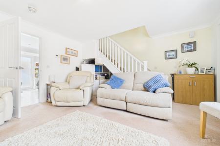 2 bedroom Semi-detached house for sale in Burgon Crescent, Winterton, North Lincolnshire, DN15