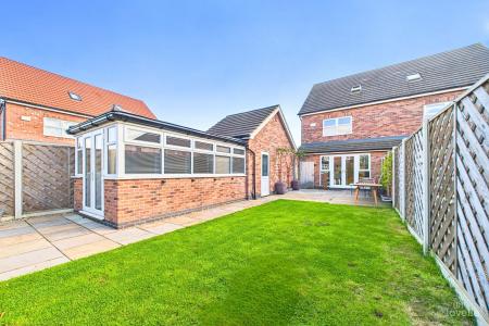3 bedroom Semi-detached house for sale in Minerva Walk, Barton-upon-Humber, North Lincolnshire, DN18