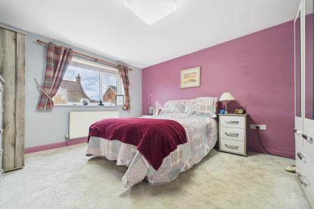3 bedroom Detached house for sale in Overton Court, Barton-upon-Humber, North Lincolnshire, DN18