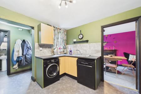 3 bedroom Detached house for sale in Overton Court, Barton-upon-Humber, North Lincolnshire, DN18