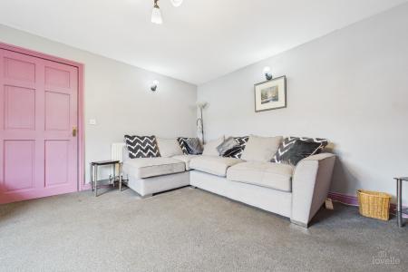 3 bedroom Detached house for sale in Overton Court, Barton-upon-Humber, North Lincolnshire, DN18