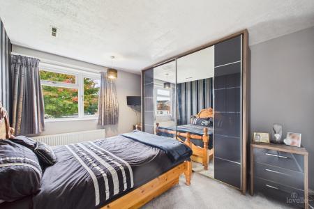 3 bedroom Semi-detached house for sale in Lodge Avenue, Barton-upon-Humber, North Lincolnshire, DN18