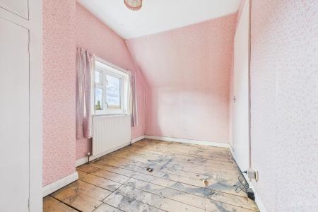 2 bedroom Detached bungalow for sale in Hawthorn Gate, Barton-upon-Humber, North Lincolnshire, DN18