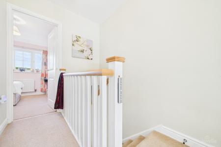 2 bedroom Terraced House for sale in Clipson Crest, Barton-upon-Humber, North Lincolnshire, DN18