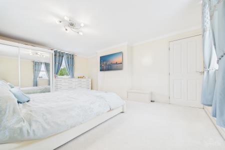 2 bedroom Detached bungalow for sale in Soff Lane, Goxhill, North Lincolnshire, DN19