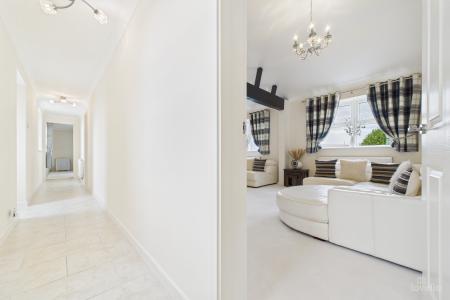 2 bedroom Detached bungalow for sale in Soff Lane, Goxhill, North Lincolnshire, DN19