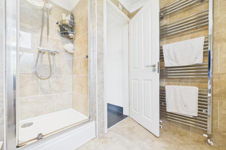 2 bedroom Detached bungalow for sale in Soff Lane, Goxhill, North Lincolnshire, DN19