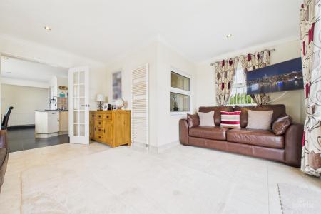 2 bedroom Detached bungalow for sale in Soff Lane, Goxhill, North Lincolnshire, DN19