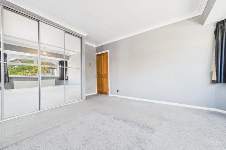 3 bedroom Semi-detached house for sale in Tofts Road, Barton-upon-Humber, North Lincolnshire, DN18