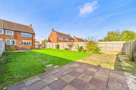 3 bedroom Semi-detached house for sale in Tofts Road, Barton-upon-Humber, North Lincolnshire, DN18