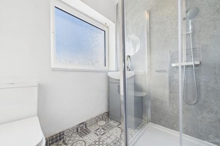 3 bedroom Semi-detached house for sale in Tofts Road, Barton-upon-Humber, North Lincolnshire, DN18