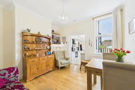 2 bedroom End of terrace house for sale in Marsh Lane, Barton-upon-Humber, North Lincolnshire, DN18