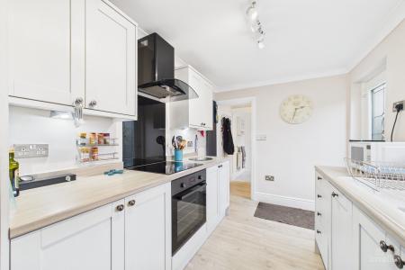 2 bedroom End of terrace house for sale in Marsh Lane, Barton-upon-Humber, North Lincolnshire, DN18