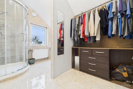 2 bedroom End of terrace house for sale in Marsh Lane, Barton-upon-Humber, North Lincolnshire, DN18