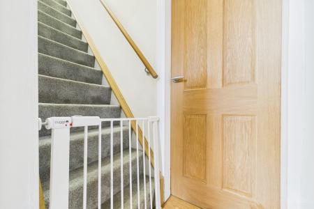 2 bedroom End of terrace house for sale in Marsh Lane, Barton-upon-Humber, North Lincolnshire, DN18