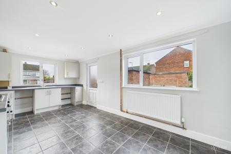 3 bedroom Semi-detached house for sale in Boynton Crescent, Winterton, North Lincolnshire, DN15